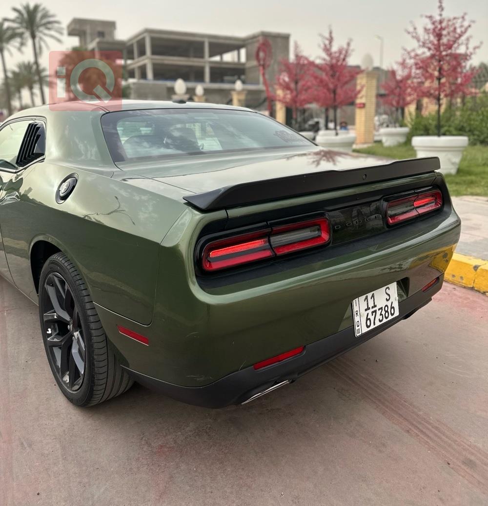 Dodge Challenger